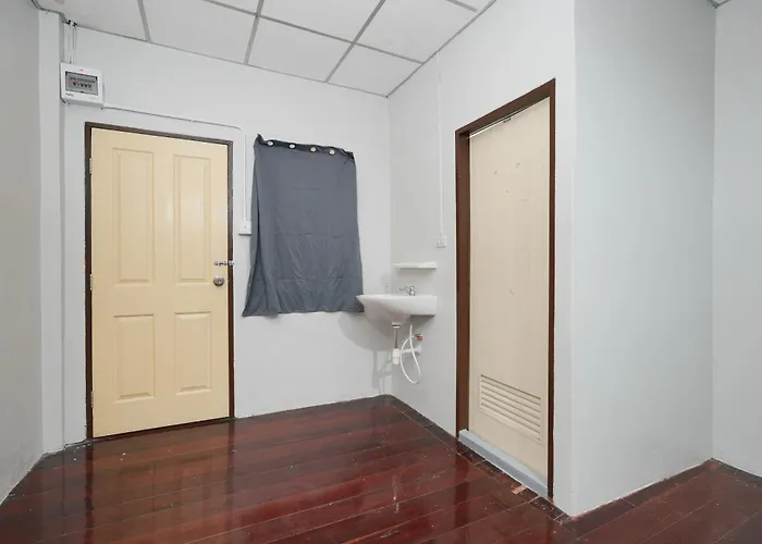 Apartament At Pranakorn - แอด พระนคร ตรอกข้าวสาร *